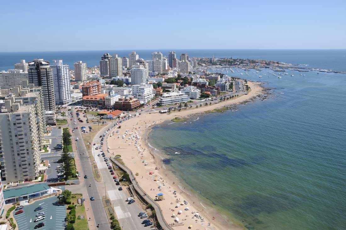 Cómo es Uruguay? – Luz Bahamonde