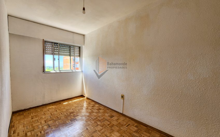 Dos dormitorios, con cochera, piso 15