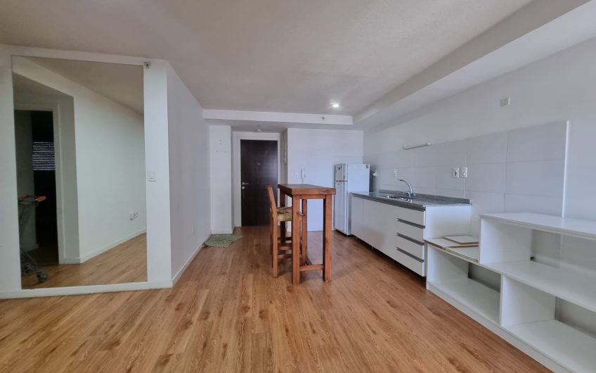 Apartamento 2 dormitorios, piso 15, con garage