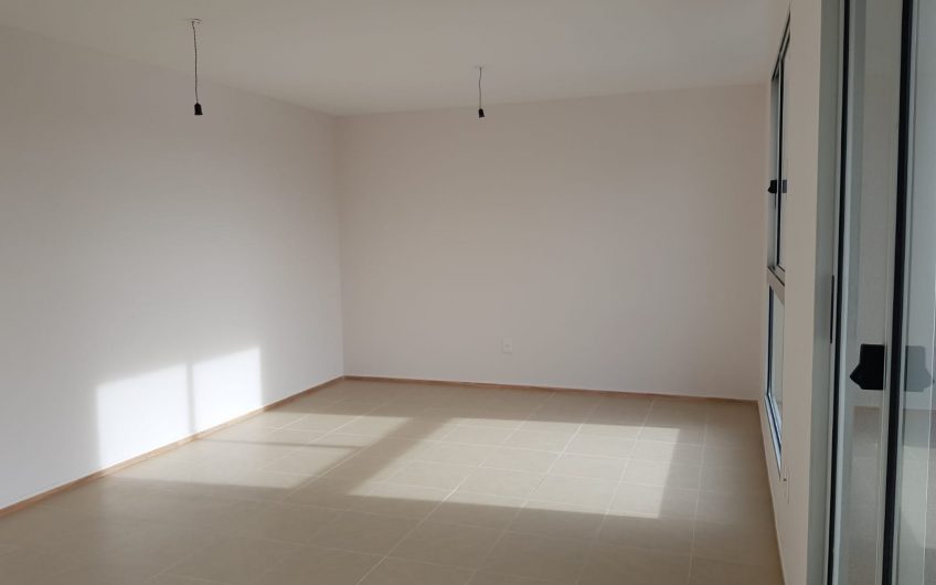 Apartamento, 2 dormimtorios, garage