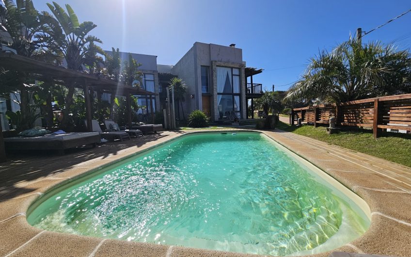 Complejo turistico, 5 loft, 1000 metros de terreno.