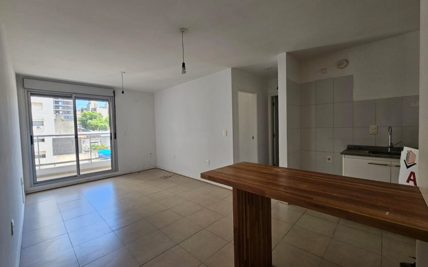 Apartamento con un dormitorio, piso 5.