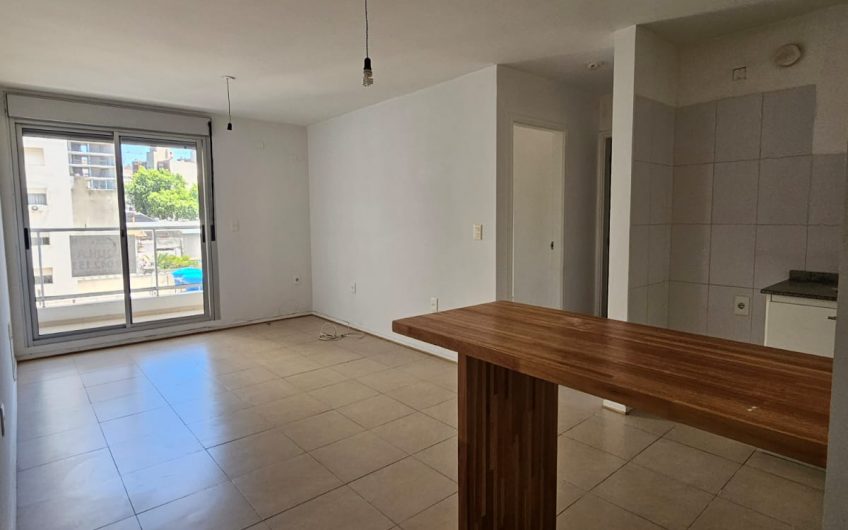 Apartamento con un dormitorio, piso 5.