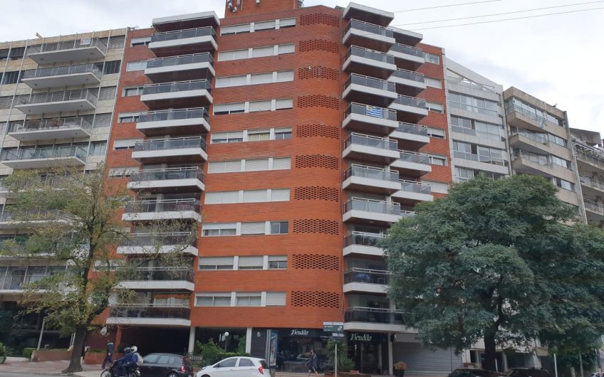 Apartamento, 3 dormitorios, 3 baños, garage, box
