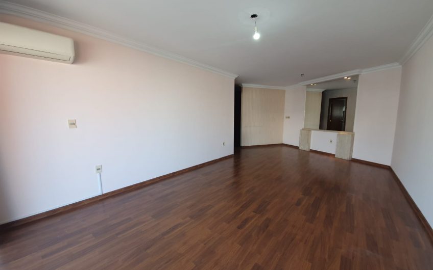 Apartamento, 3 dormitorios, 3 baños, garage, box