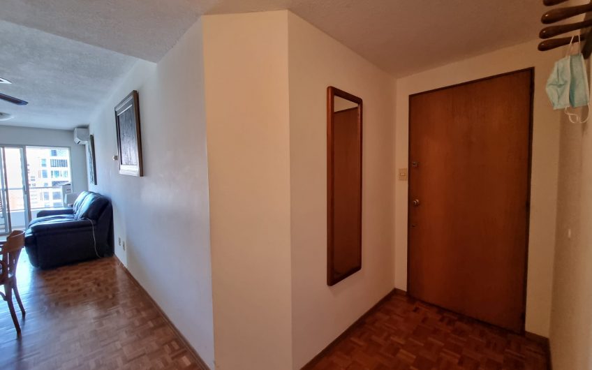 Apartamento 2 dormitorios, 2 baños y garage