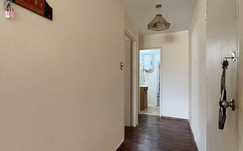Apartamento 2 dormitorios, todos los servicios