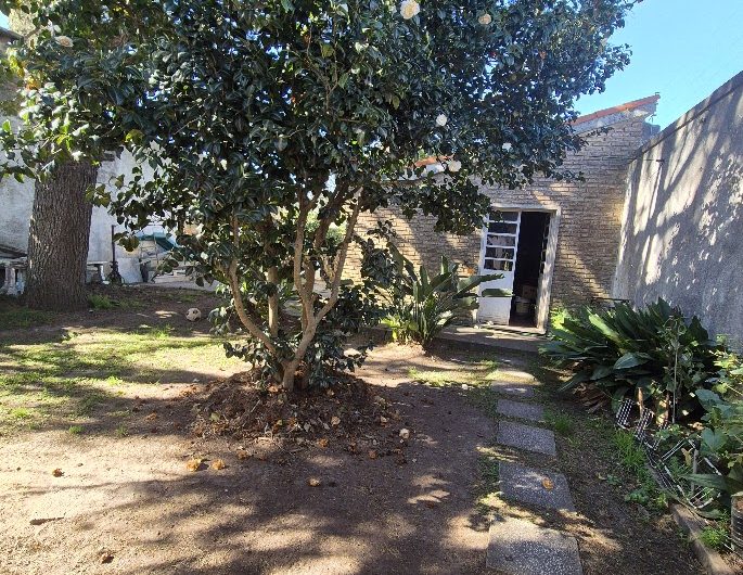 Casa, padrón único, 4 dormitorios, cocheras