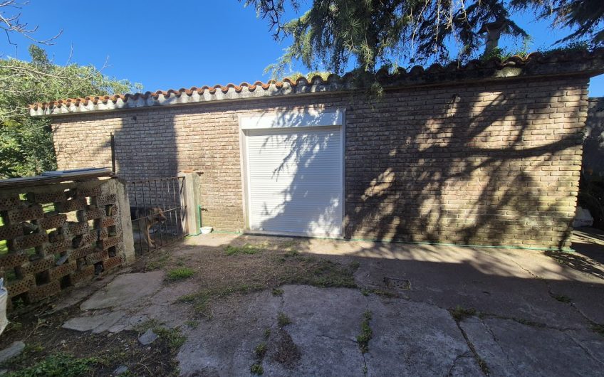 Casa, padrón único, 4 dormitorios, cocheras